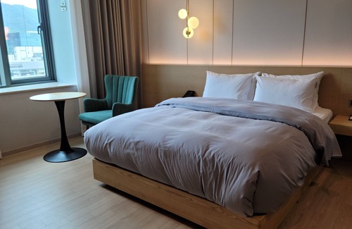 Gosan-dong Hotel | ACT Hotel