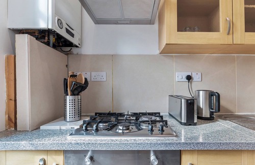 Acton Apartment | Acton Apartment 2 mins to Tube Station