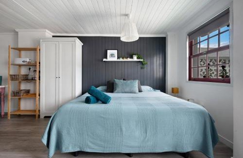 Las Arenas Apartment | Actors Studio