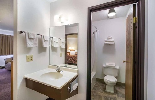 Medora Bed & Breakfast | Actual Driving 30 miles from Park And MedoranLocated near by Brewery &restaurant