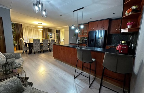 Kempton Park House | Acuvea In - Modern and electricity backed up 3bedroom & 2 full bathroom house.