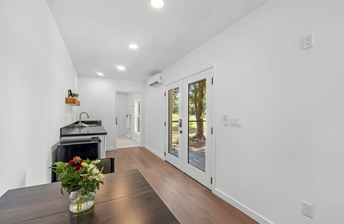 Waller House | ADA Compliant Cargo Home No. 13 Lantana