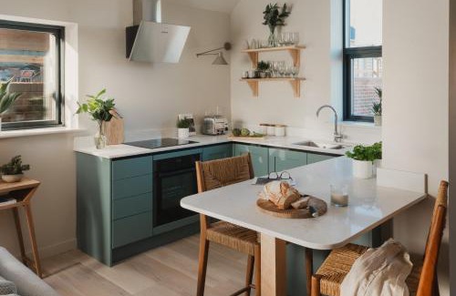 Newent House | Adam