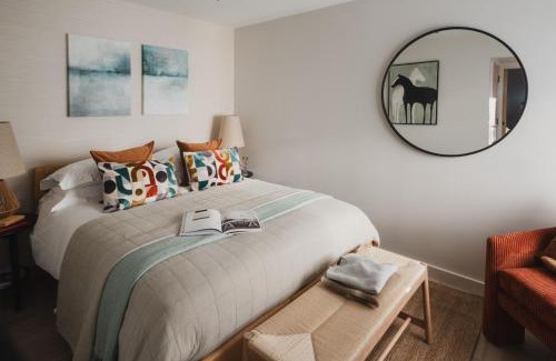 Newent House | Adam