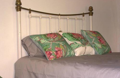 Kannaland House | Adam se Huisie - become a part of history.