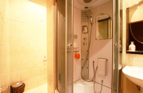 Nevsky Prospekt Hotel | Adaman Guest House