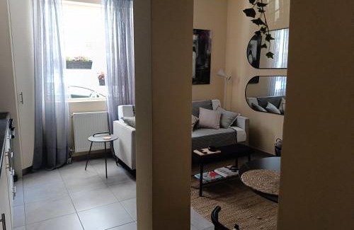 Zavlani Apartment | Adamantia's artistic place