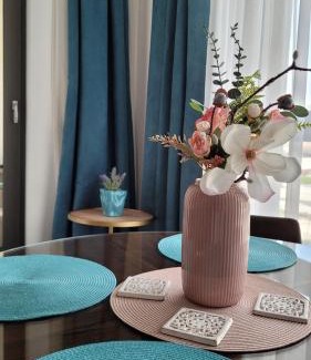 Mamaia-Sat Apartment | Adams Apartment Onix Blue