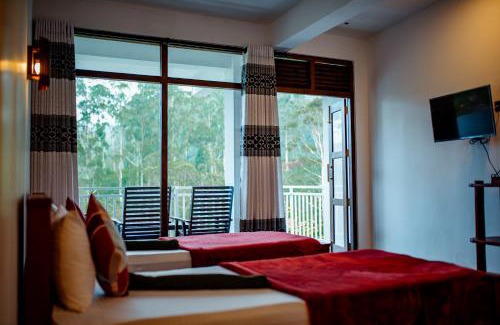 Nallathanniya House | Adams Peak Inn