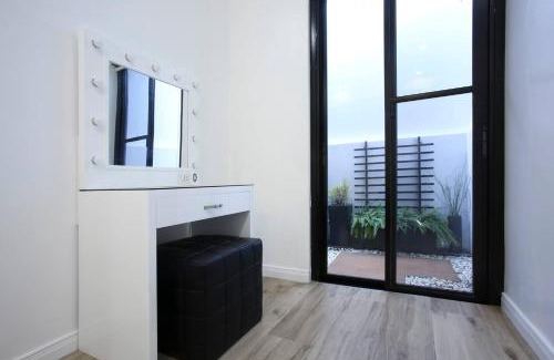 Alabang Villa | Addie's Place Soldiers Hills Village Muntinlupa