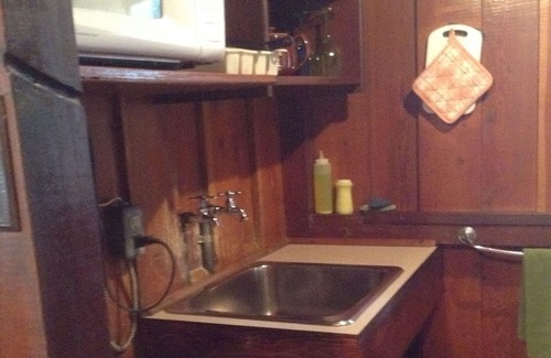 East Kootenay Cabin | Addison's Bungalows