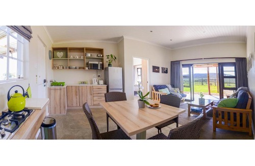 Colchester Apartment | Addo Park Vista