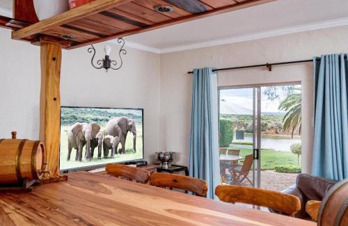 Colchester House | Addo Riverside Manor
