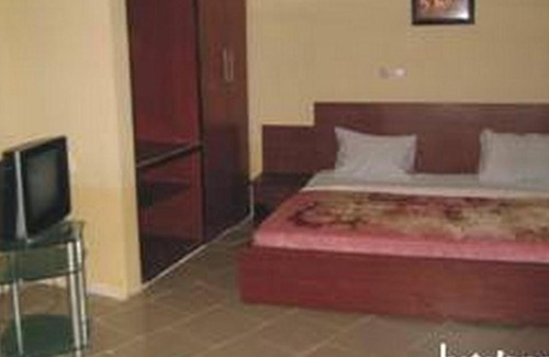 Akure Apartment | Ade Super Hotel Single