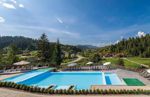 Plavya Ski Chalet | Adel Resort