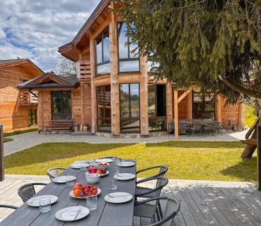Plavya Ski Chalet | Adel Resort
