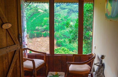 Sarchi Norte House | Adela's Lodge