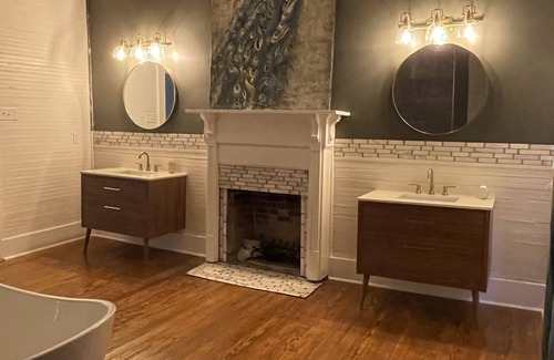 Harmon Bed & Breakfast | Adelines Bed and Breakfast