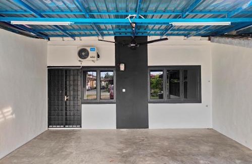 Kuala Nerang House | Aden's Stopover House