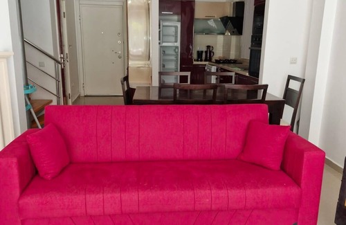 Karaoz Villa | Aden's Villas J1