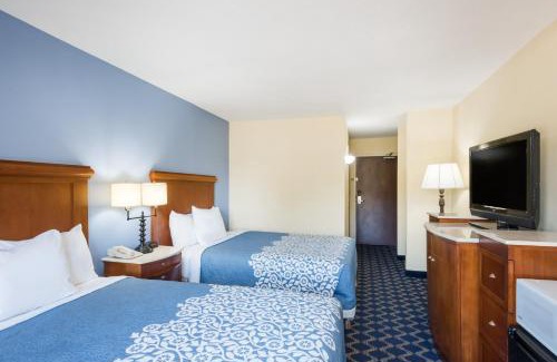 Niantic Hotel | Aderi Hotel Near Casino