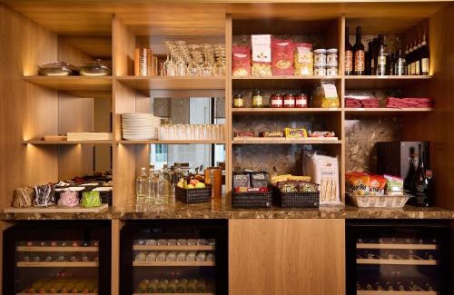 Cointrin Apartment | Adina Apartment Hotel Geneva