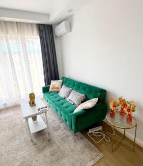 Sector 3 Apartment | Adina Cosmopolis