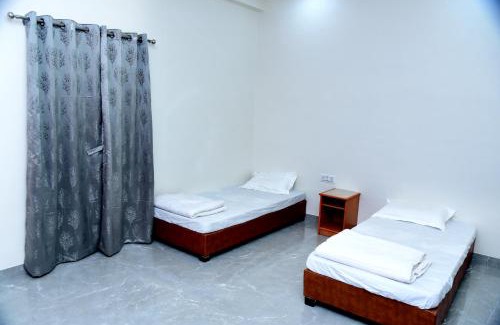 Palitana Hotel | Adinath bhavan - Jainsite Dharamshala