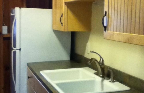 Ticonderoga House | Adirondack Camp - Lakefront - New Dock - with wifi