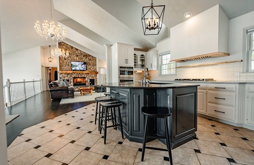 Remsen House | ADIRONDACK LUXURY ESTATE: POOL & HOT TUB! NEW!