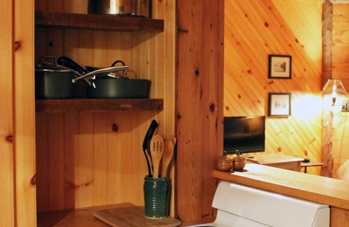 North Pole Cabin | Adirondack Riverfront Retreat