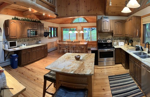 Old Forge House | Adirondack Waterfront Lodge Close to Old Forge with A/C and Heated Garage