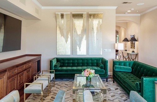 Santa Rosa House | Adjacent to Healdsburg/Kenwood With Pool, HotTub, Outdoor Kitchen, Pickleball!