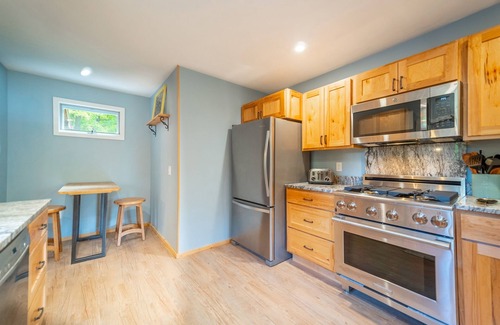 Wilmington House | ADK Whiteface Chalet with Hot Tub, Dog Friendly!