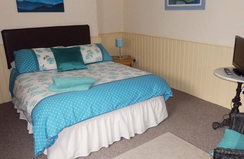 Bridgwater House | Admiral Blake Guest House