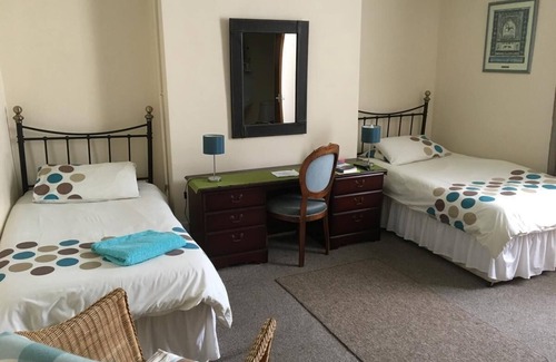 Bridgwater House | Admiral Blake Guest House