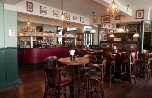 Greenwich West Hotel | Admiral Hardy