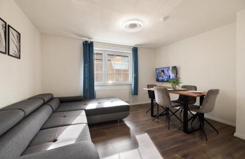 Koetz Apartment | ADN Suites - NETFLIX - modern and smart
