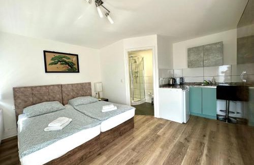 Wedel House | Ado Pension