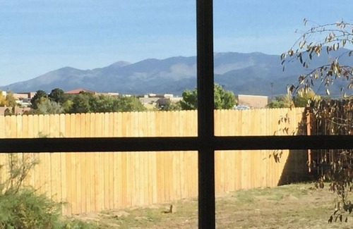 Santa Fe House | Adobe-Style Charming Home