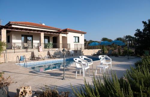 Pegeia Villa | Adonis Villa