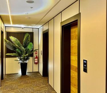 Mitrovicë Hotel | Ador Hotel North Mitrovica