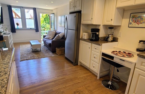 Bernal Heights House | Adorable 1-bedroom unit with patio