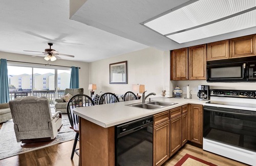 Surf City Condo | Adorable 1 bedroom condo in beautiful Surf City