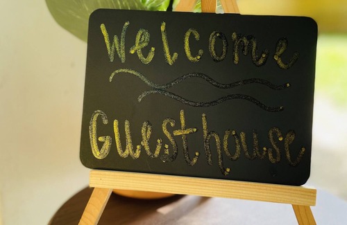 Fairfax House | Adorable 1 Bedroom Guesthouse
