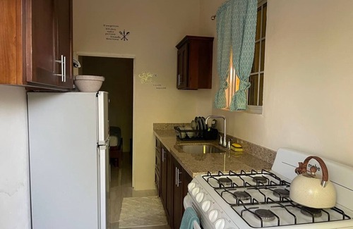 Priory Apartment | Adorable 1BR Cottage Walk to the Beach Priory