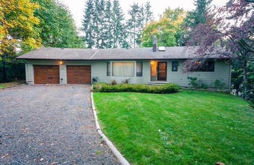 Campbell River Apartment | Adorable 2 Bedroom Place with a Country Feel