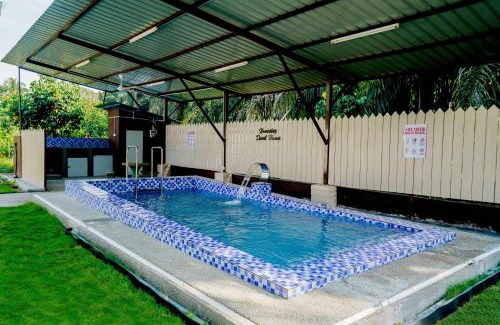 Kampung Rawa House | Adorable 2-bedroom home with Pool, Wi-Fi and BBQ