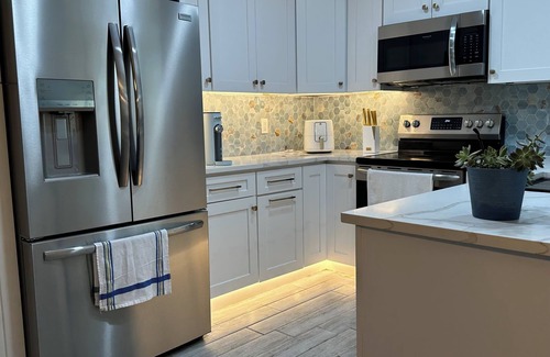 Northlakes House | Adorable 2-bedroom house with AC in vibrant Tampa