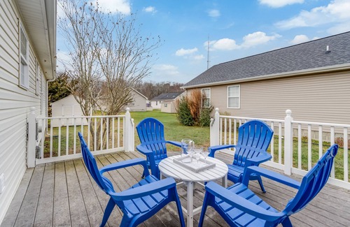 Frankford House | Adorable 3BR ranch. Community pool, tennis, short bike ride to Bethany Beach!